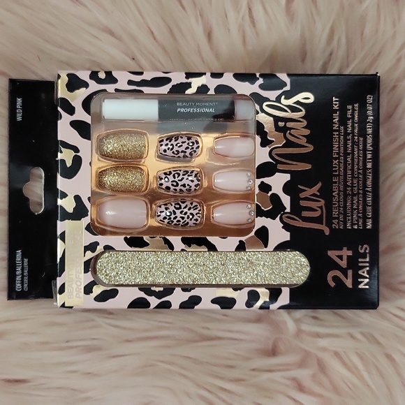 Brand New LUX NAILS False Nails - Picture 1 of 3